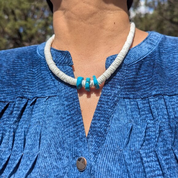 Navajo Graduated White Shell with Kingman Turquoise Beaded Necklace NA Jewelry * - Picture 7 of 11